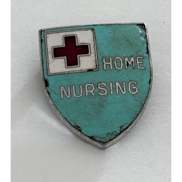 Vintage Home Nursing Enamel Shield Pin Badge Red Cross - Picture 1 of 3